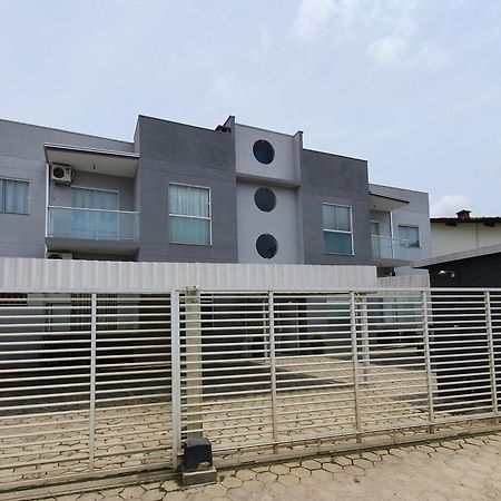 Apto Solar da Praia Piçarras Exterior foto